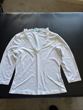 J. McLaughlin White Long-Sleeve Ruffle V-Neck Top